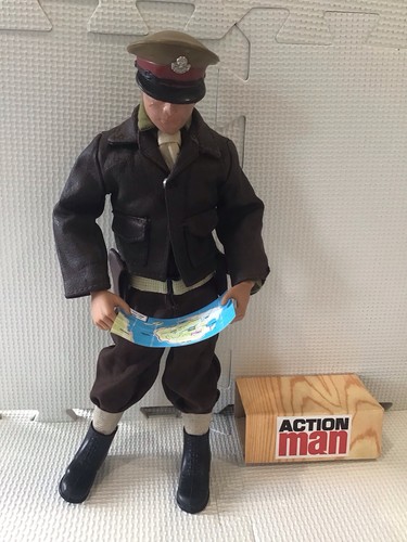 Action man officer - uniform, no