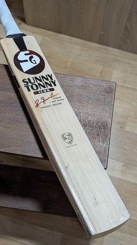 Super light cricket bat sh - light,