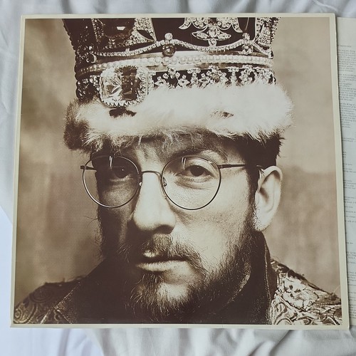 Elvis costello king of - elvis,