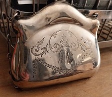 antique Silver Purse. 94g