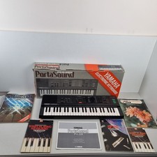 Yamaha Portasound PSS-260 Electronic Keyboard Piano 49 Keys - Box & Instructions