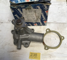 QH QCP746 Water Pump for Ford Cortina Mk3 Capri Consul