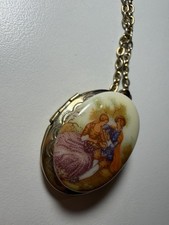 Vintage Victorian Style Locket