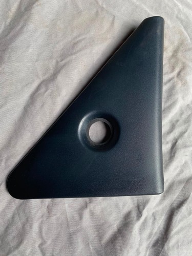Nissan micra k11 drivers side