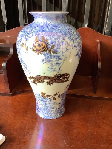 Wilton ware dragon - wilton, vase