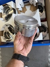 Small Block Chevy SBC JE Forged Pistons Set