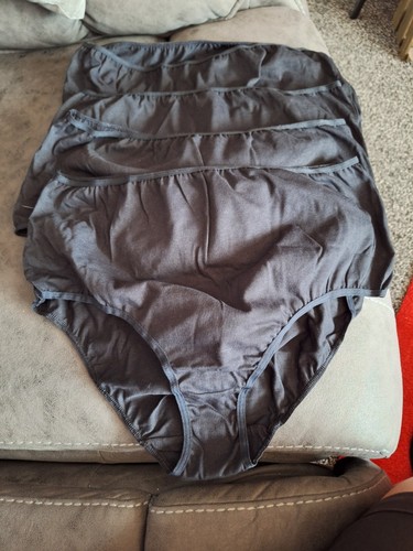 New black full briefs size - 4, x