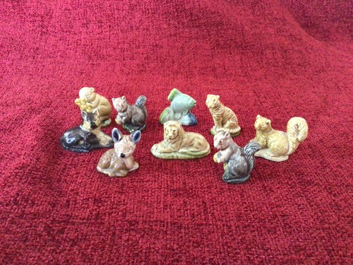 Wade whimsies figurine - wade,