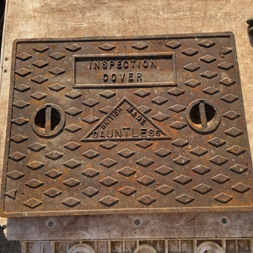 Cast iron manhole cover 660mm - manhole,