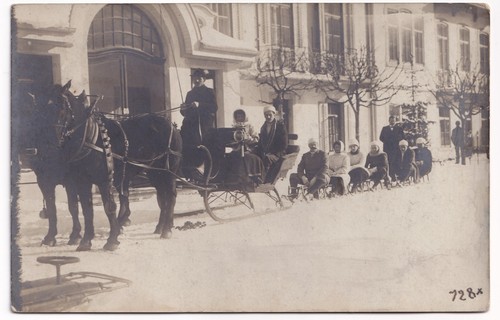 Antique winter sports tailing - sports,