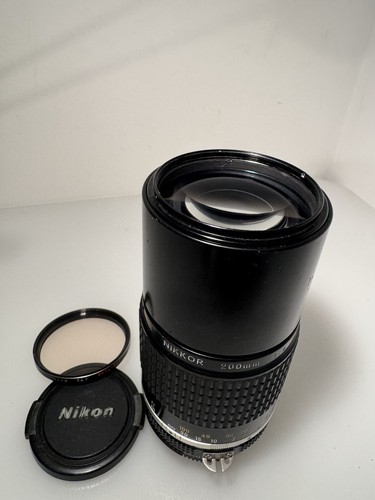 Vintage nikon nikkor 200mm - nikon,
