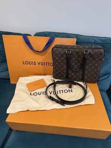 Louis vuitton porte - louis,