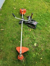 ECHO SRM-4000 PROFESSIONAL HEAVY DUTY STRIMMER BRUSHCUTTER 42.7cc PETROL. STIHL