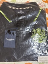 Aquascutum London Size XXL