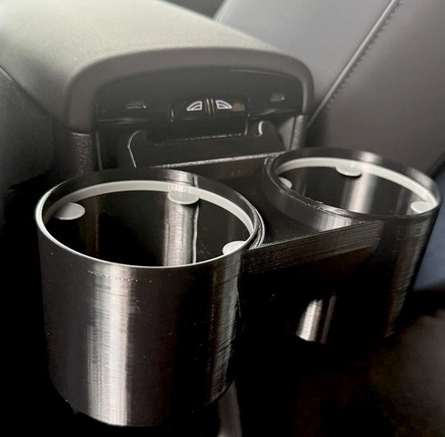Volvo ex30 rear cup holder - volvo,