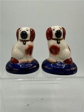 Set of 2 Staffordshire Ware Porcelain King Charles Spaniel Mantle Dogs