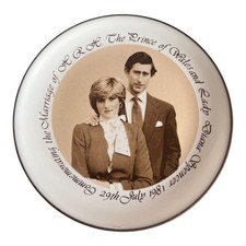 VTG Commemorative Prince Charles Lady Diana Royal Wedding Decorative Plate 11 cm