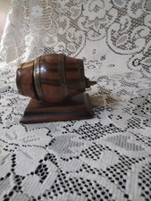 Treen Barrel String Dispenser