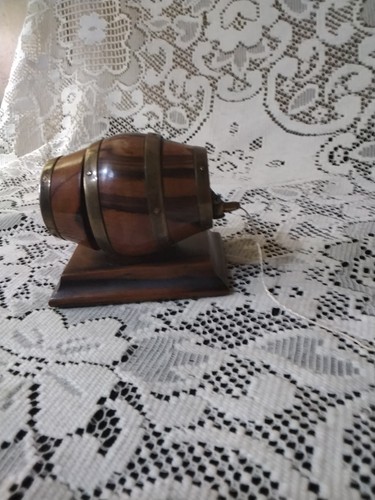 Treen barrel string dispenser - treen,