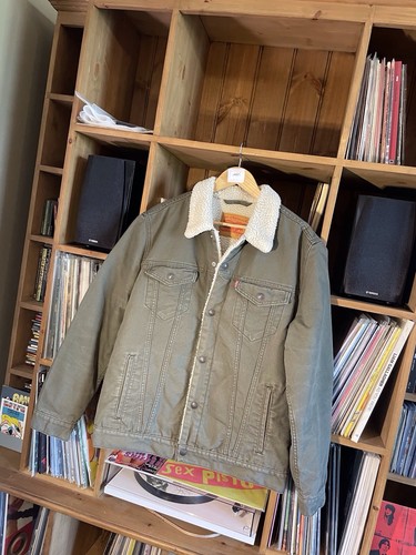 Men levi sherpa trucker - men’s,