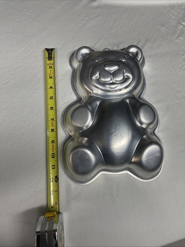 Wilton teddy bear cake - wilton,