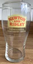 Rare Coronation Street Newton & Ridley Traditional Northern Brew Vtg Pint Glass.