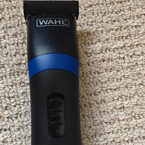 Wahl black blue body hair - black/blue,