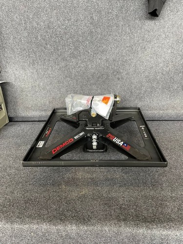 Demco 5th wheel recon - demco,