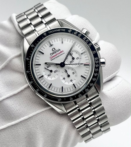Omega speedmaster moon - omega,