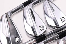 Wilson Staff Model Blade 2024