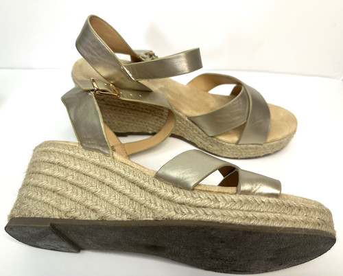 Pavers uk7w eu40w us9w gold - pavers,