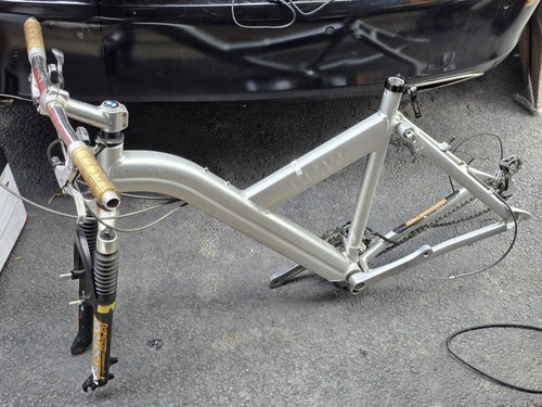 Project bmw q3s folding - project,