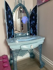 Kids Frozen dressing table