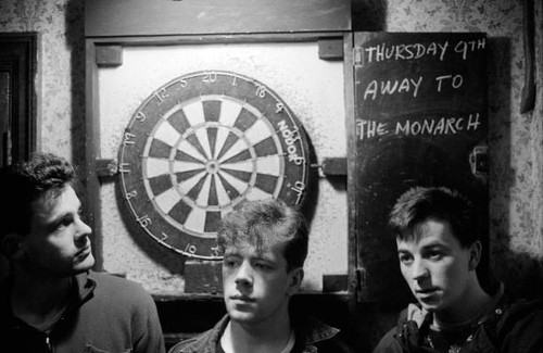 Pale fountains - pale,