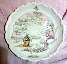 ROYAL DOULTON “BADGER'S HOUSE” WIND IN THE WILLOWS PLATE by C. THWAITES.