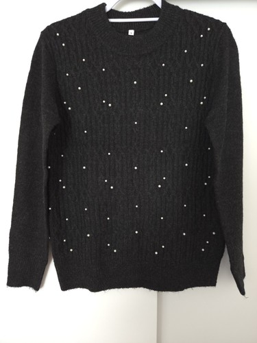 Grey with pearls long sleeve - grey,