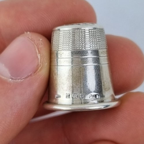 Vintage solid silver thimble - silver,