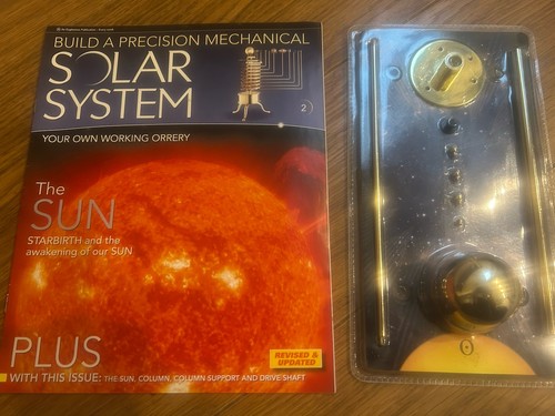 Eaglemoss build the solar - the,