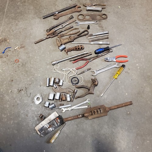 Large tool lot - large,