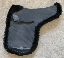 BLACK faux sheepskin showing numnah size LARGE