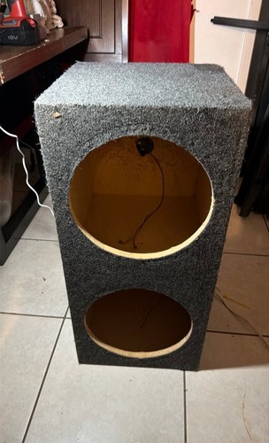 Vintage dual speaker cabinet - dual,