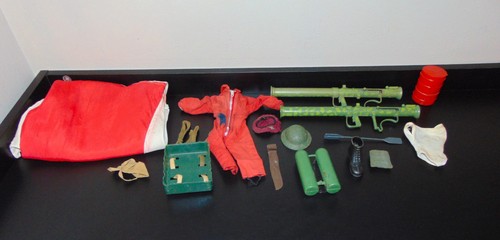 Vintage action man accessories - man,