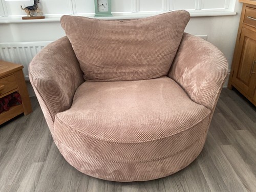 Swivel snuggle chair and