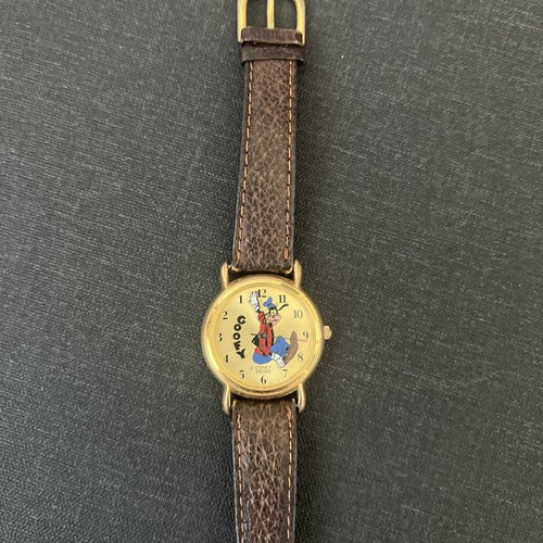 Pedre walt disney goofy - disney,