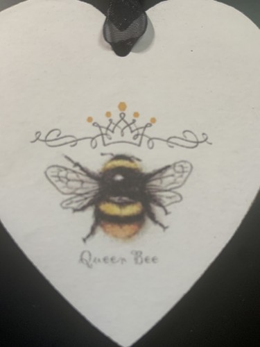 Bumble bee queen - queen, wooden