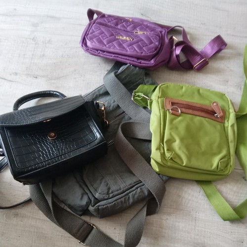 Mixed bundle lot handbags - bundle,
