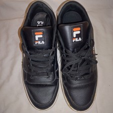 Fila V 10 Low 2 Trainers 8 UK