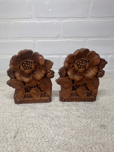 Vintage book ends - vintage,