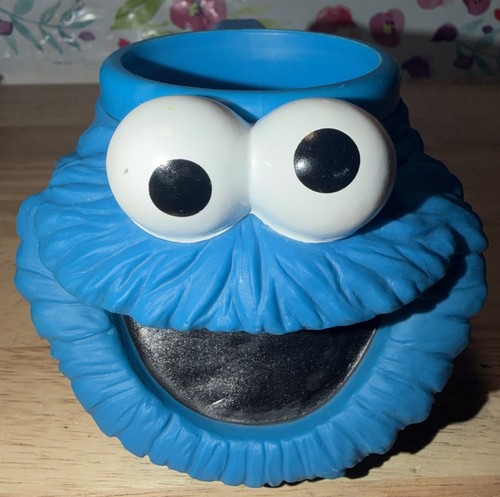Cookie monster sesame - monster, street