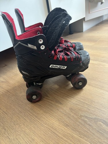 Bauer roller skates - ns,